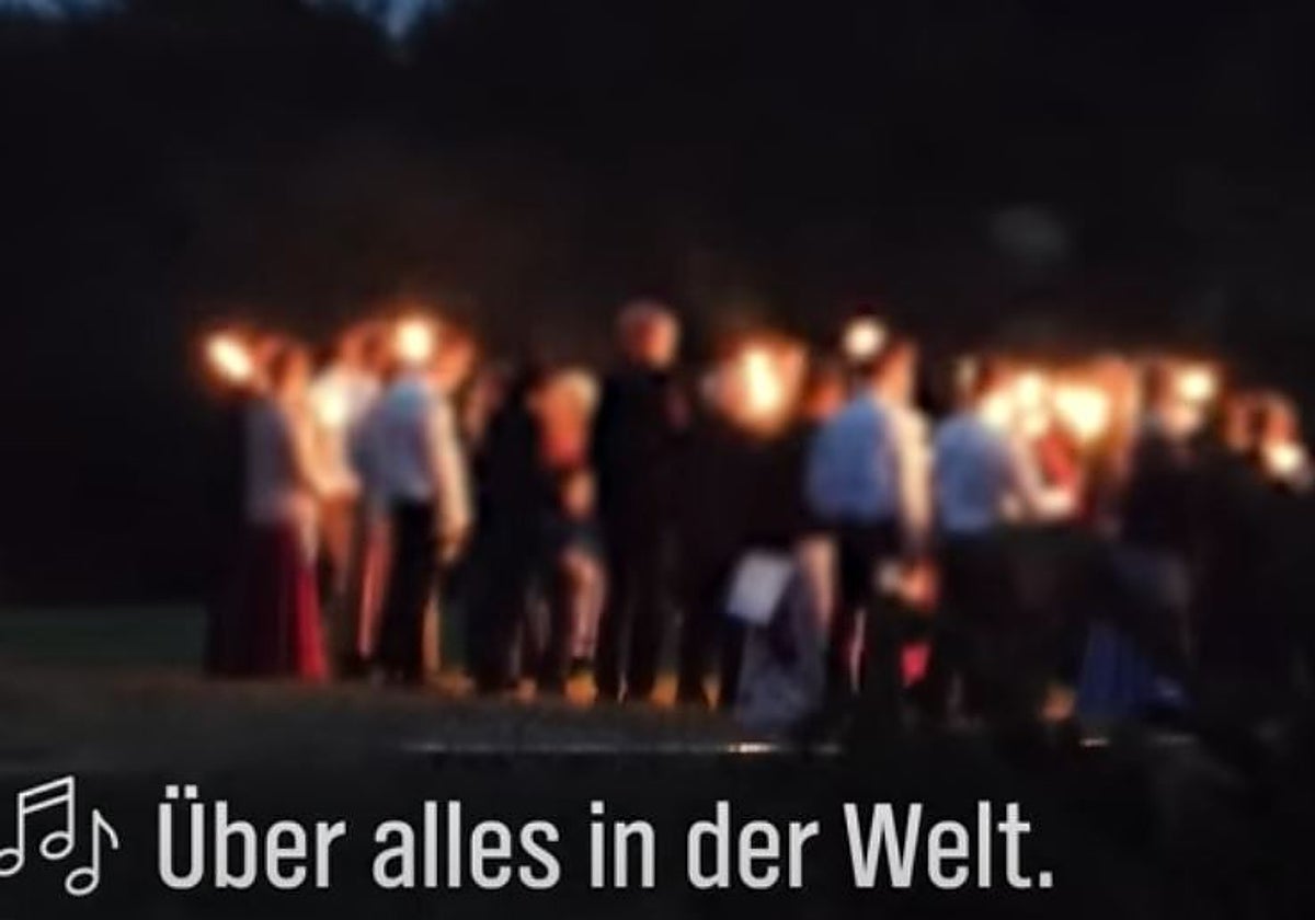 Imagen de una congregación de la secta