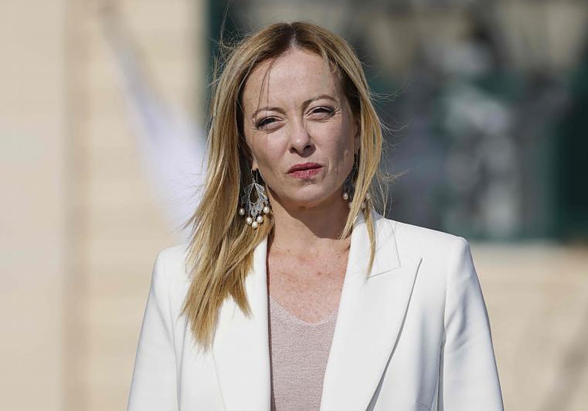 La primera ministra italiana, Giorgia Meloni, asiste a  la cumbre UE-MED9 sobre migración en Malta