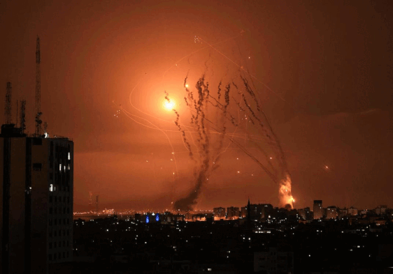 Israel anuncia el «asedio total» de Gaza previo a una posible incursión terrestre para acabar con Hamás