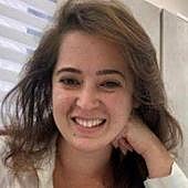 Eva, desde la ciudad israelí de Sderot: «Una amiga me mandó un mensaje y poco después la asesinaron en su refugio»