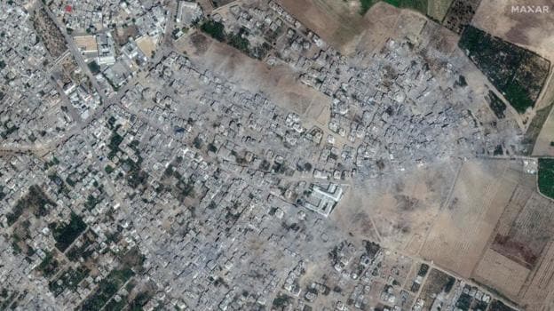 Imagen después - Imagenes satelitales de Beit Hanoun tomadas el 10 de mayo y el 21 de octubre de 2023