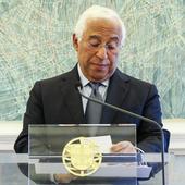 El primer ministro de Portugal, António Costa, anuncia su dimisión