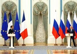 Francia acusa a Rusia de injerencias a través de propaganda antisemita e informaciones falsas