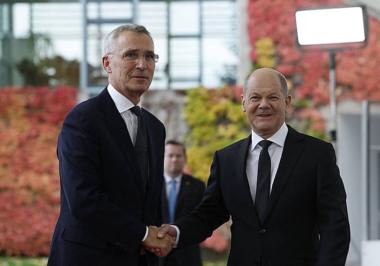 Stoltenberg y Scholz en Alemania