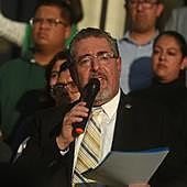 Emiten 27 órdenes de captura en Guatemala contra el presidente recién elegido, funcionarios y estudiantes