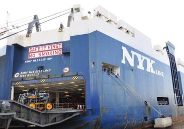 Israel acusa a los hutíes de Yemen de secuestrar un buque de carga en el Mar Rojo