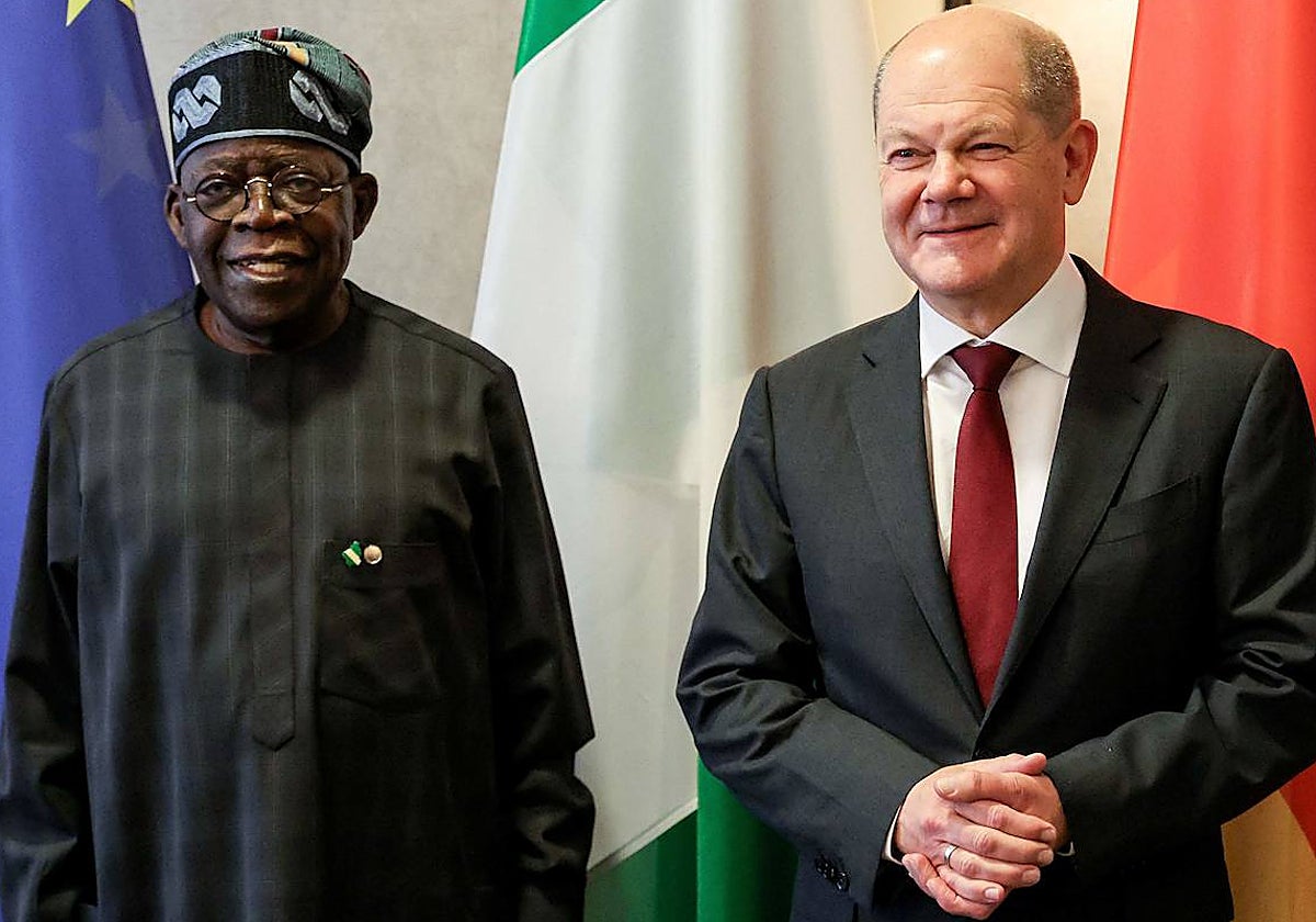 El presidente de Nigeria, Bola Tinubu, durante un encuentro en noviembre con el canciller alemán, Olaf Scholz