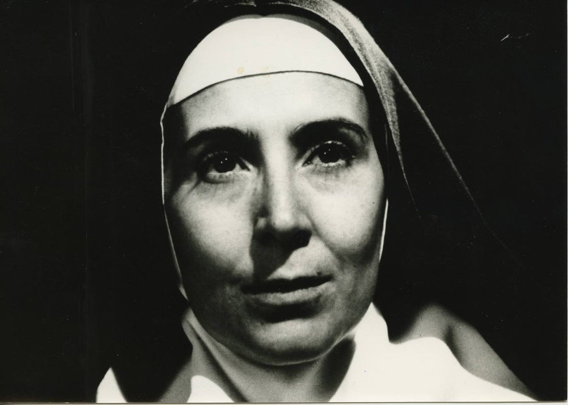 Concha Velasco, caracterizada como Teresa de Jesús en la película de 1984.