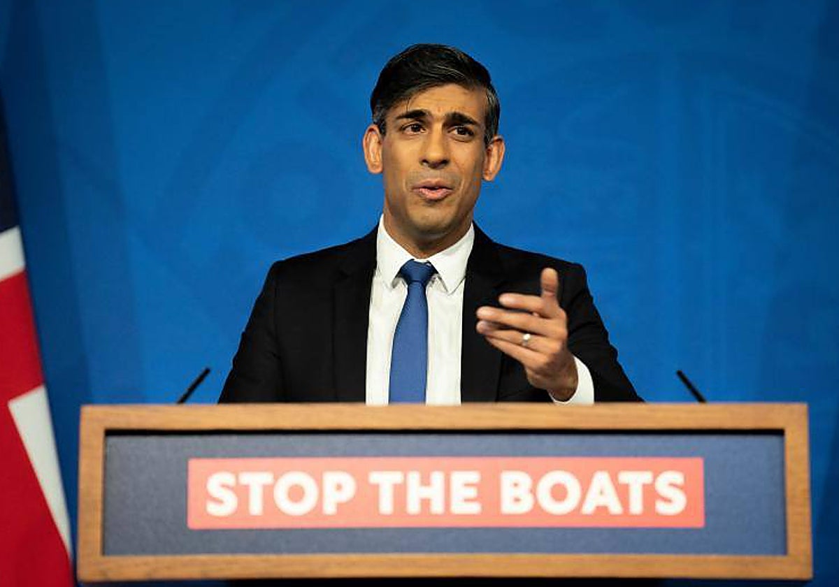 El primer ministro Rishi Sunak durante la rueda de prensa del jueves