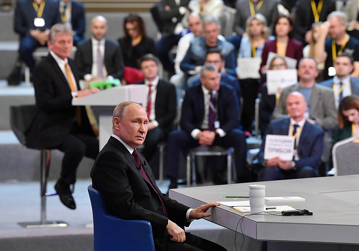 Putin durante la conferencia de prensa con los periodistas en Moscú