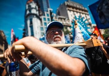 Terremoto legal en Argentina: Milei quiere plenos poderes hasta el fin de su mandato