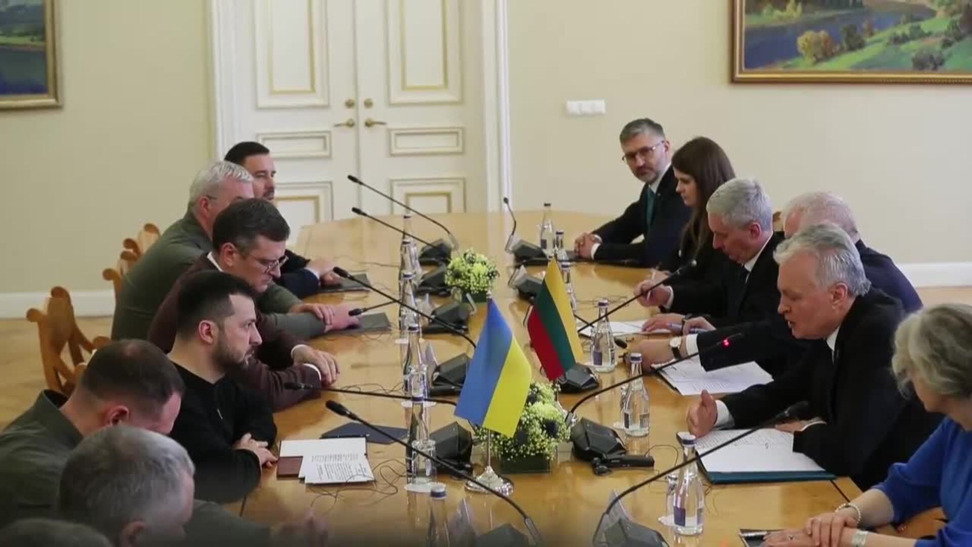 Zelenski visita Lituania para buscar más apoyo en los bálticos