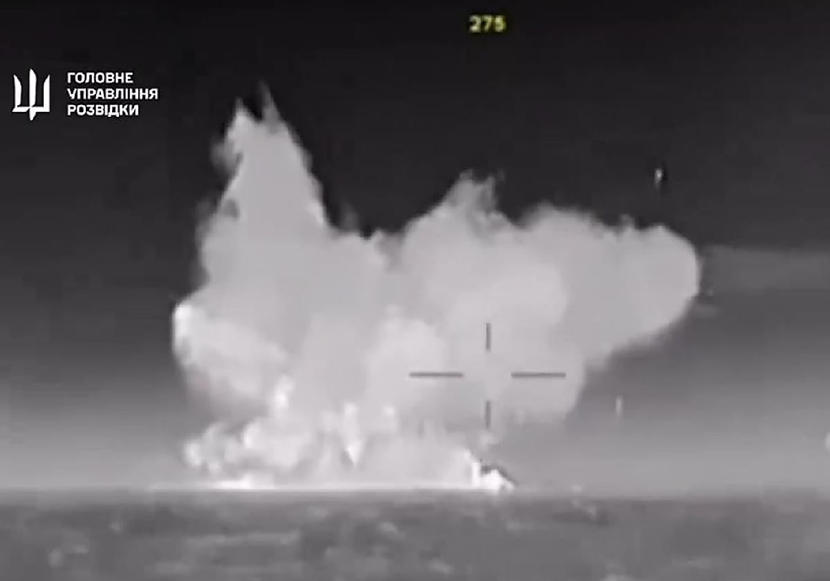 Vídeo difundido por la inteligencia militar ucraniana del ataque al buque ruso en el mar Negro