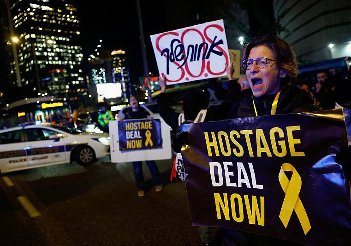 Familiares de los rehenes piden un acuerdo ya para una tregua
