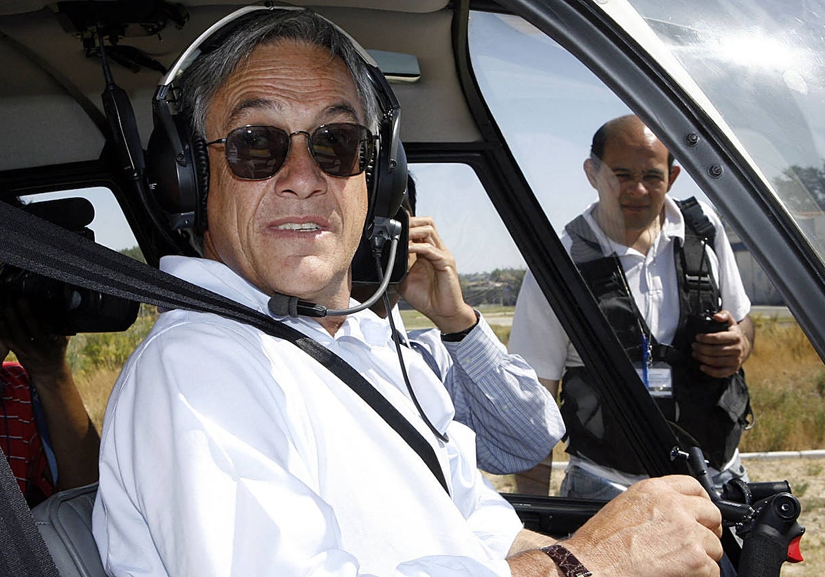 El expresidente de Chile disfrutaba era un conocido aficionado al pilotaje de helicópteros