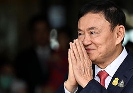 El ex primer ministro tailandés Thaksin Shinawatra obtiene la libertad condicional