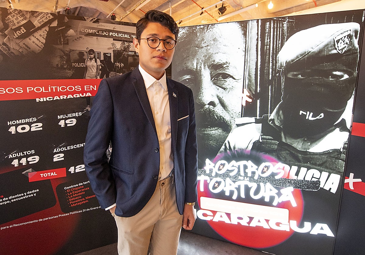 El expreso político nicaragüense, Lesther Alemán, este lunes antes de comenzar el acto del World Liberty Congress en Madrid