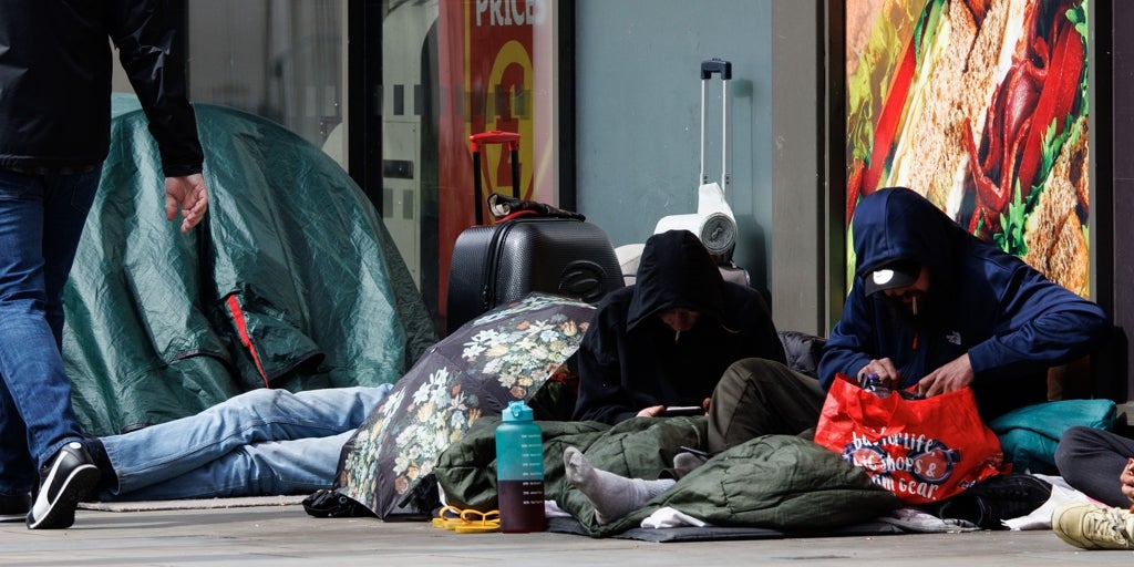 Dormir en la calle en Reino Unido: ¿necesidad o delito?