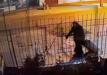 La 'falsa monja' que dejó el cadáver de su compañera en medio de la calle