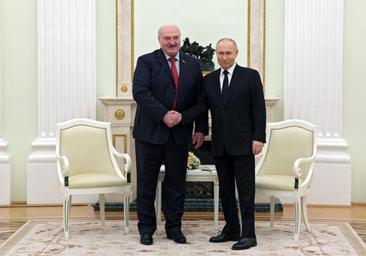 Putin se reúne con Lukashenko para planificar la destrucción de infraestructuras ucranianas