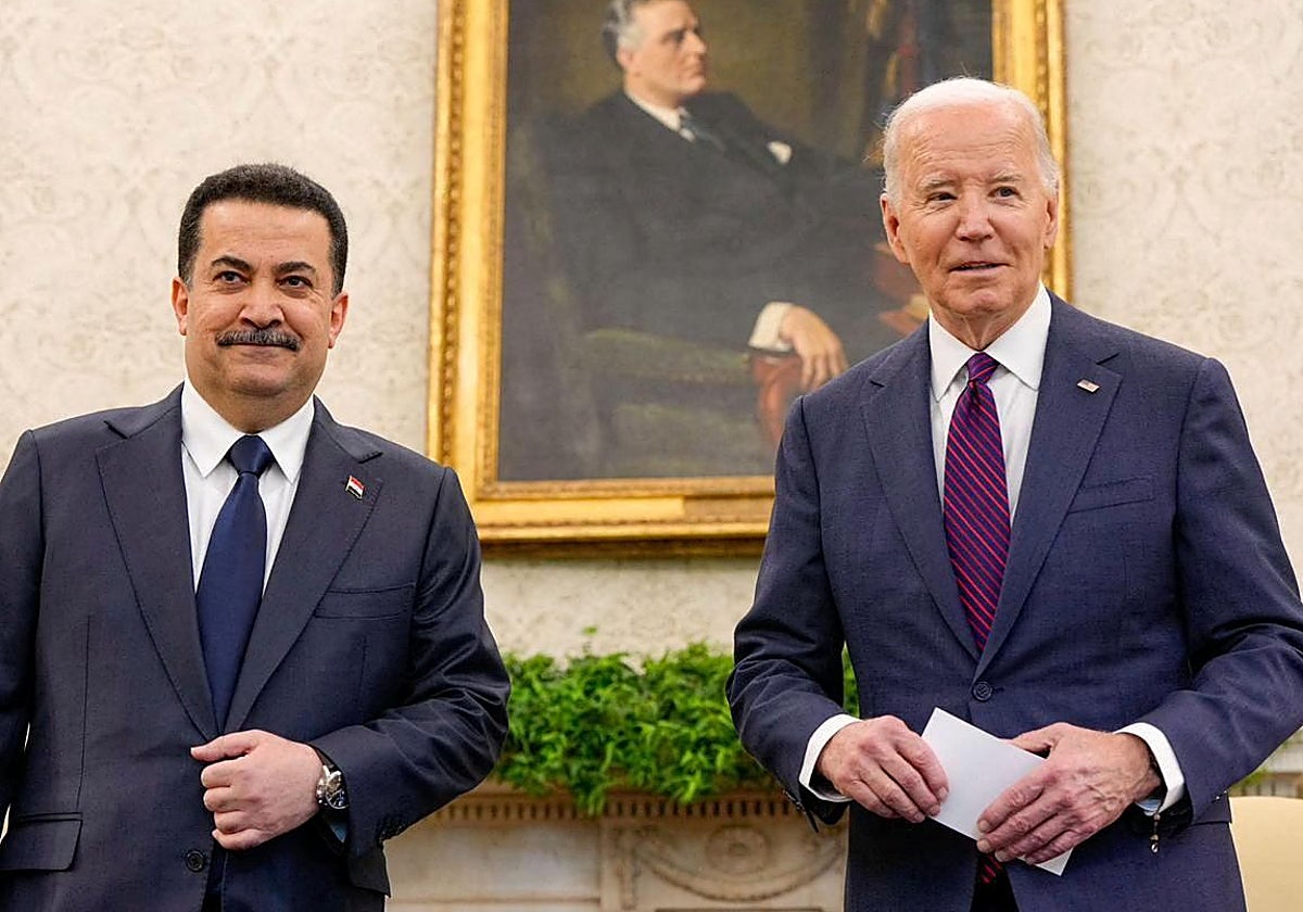 El primer ministro iraquí, Mohammed Shia Al Sudani, y el presidente de Estados Unidos, Joe Biden, durante su reunión en la Casa Blanca