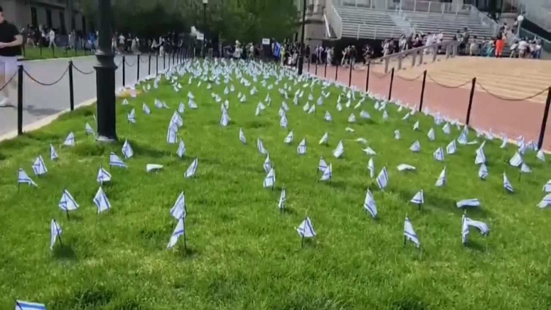 La Universidad de Columbia da ultimátum a manifestantes propalestinos para desalojar el campus