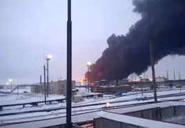 El SBU de Ucrania ataca tres refinerías de petróleo rusas con drones