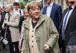La excanciller Angela Merkel visita la localidad de Bad Münstereifel en mayo de 2023