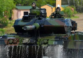 El presidente de Alemania pide no rehuir el debate sobre el servicio militar obligatorio