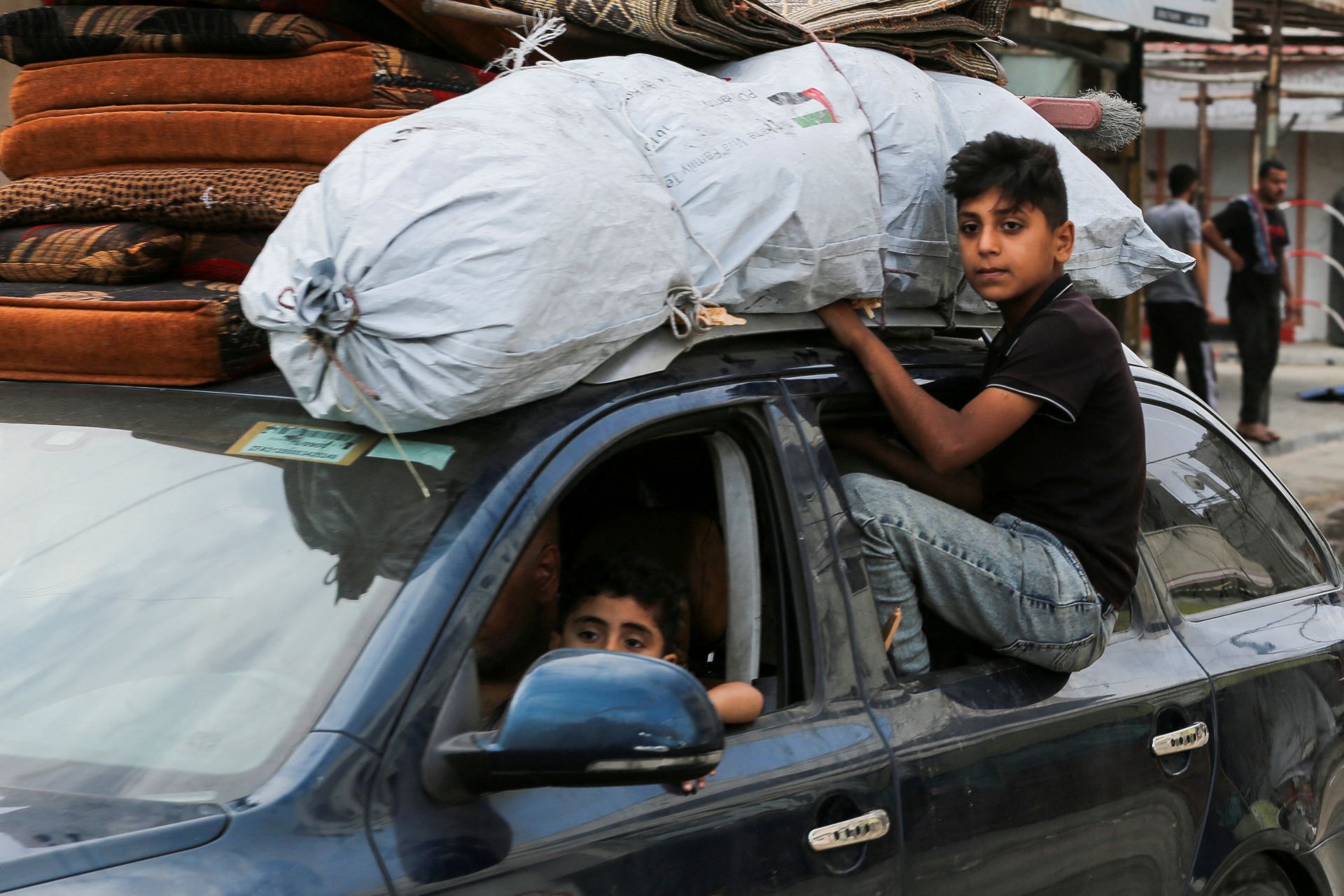 Israel refuerza su operación de Rafah con el despliegue de tanques en el centro de la ciudad