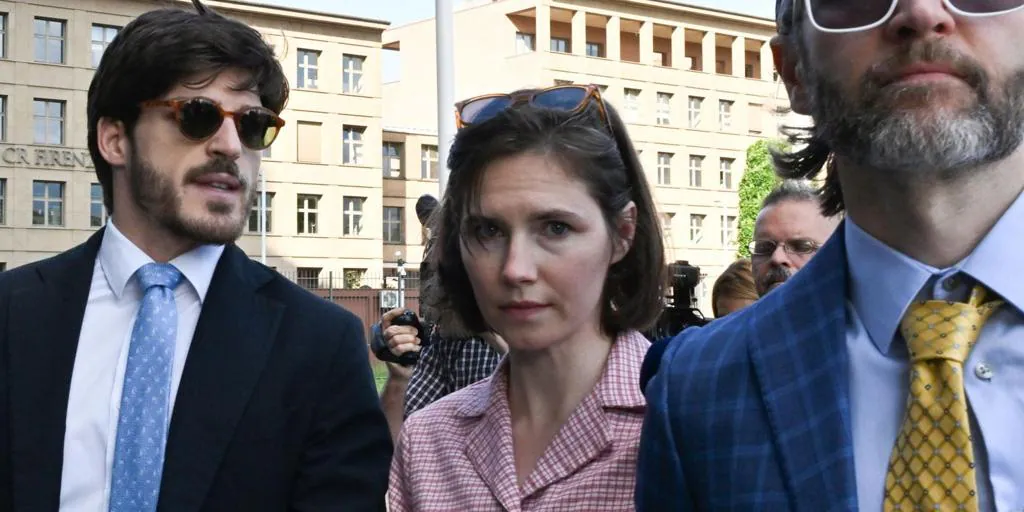 Amanda Knox, condenada en Italia a tres años de prisión por difamación en relación a las estupideces de su compañero de barrio