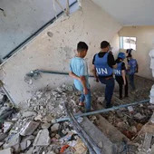 Miembros de la ONU visitan la escuela bombardeada esta semana por las tropas israelís