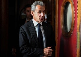 El expresidente Sarkozy entra en campaña y reprime a Ciotti por aliarse con Agrupación Nacional