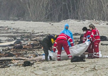 Un superviviente en el Mediterráneo: «Estuvimos cinco días a merced de las olas, con los muertos flotando a nuestro lado»