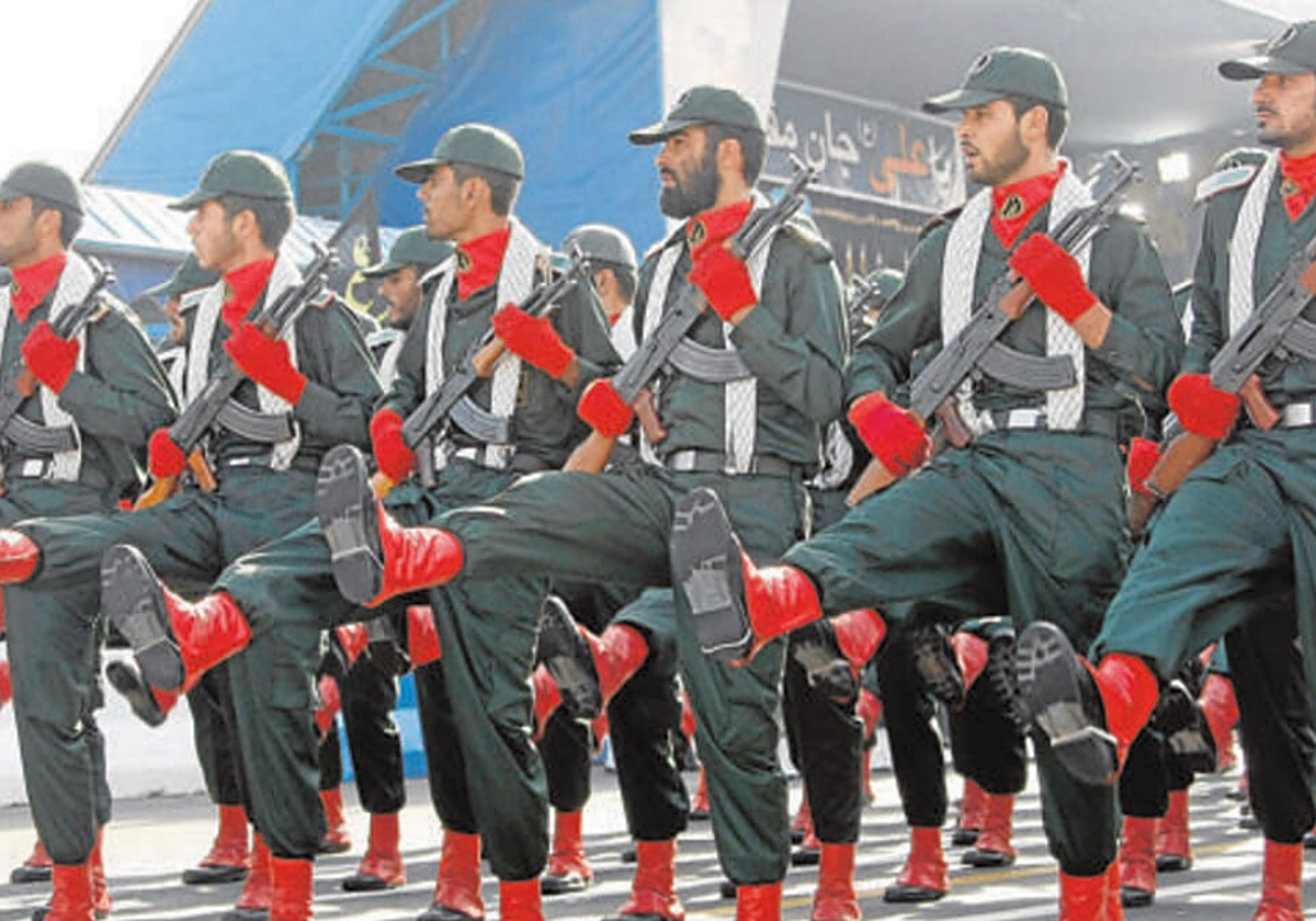 Desfile de miembros de la Guardia Revolucionaria en el sur de Irán en una imagen de archivo