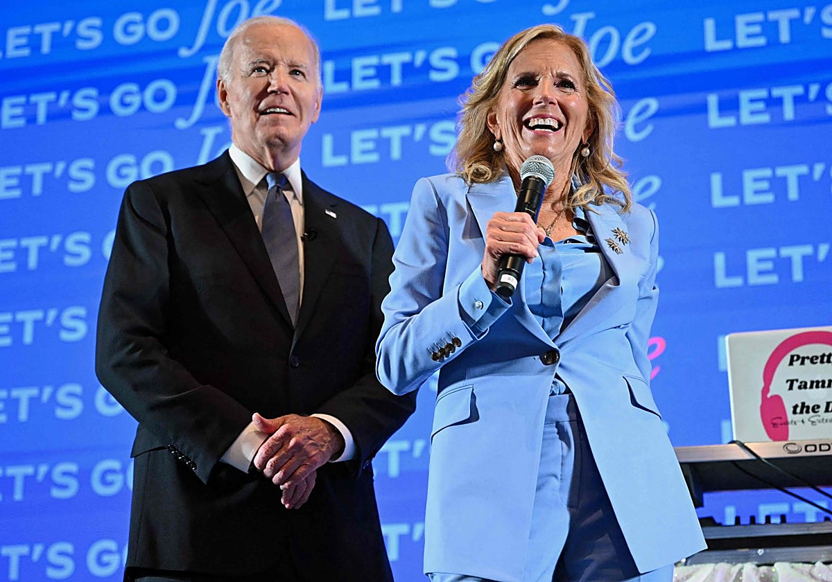 El presidente de Estados Unidos, Joe Biden, y su esposa, Jill