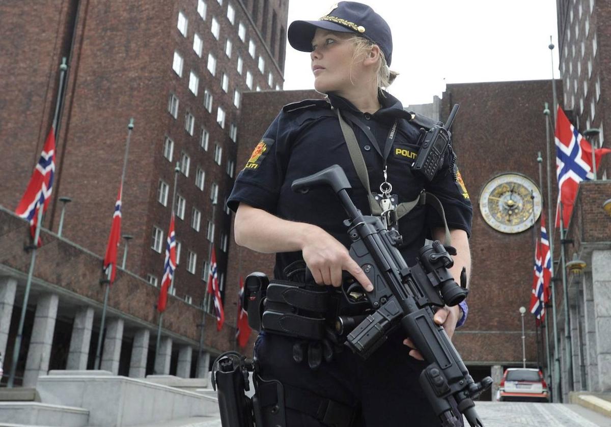 Agente de la policía noruega