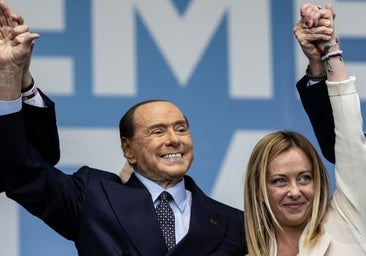 Berlusconi divide Italia después de muerto: polémica al rebautizar el aeropuerto de Milán con su nombre