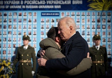 Zelenski agradece el apoyo de Biden a Ucrania tras su retirada de la carrera electoral