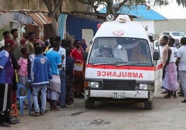 Al menos 32 muertos en un atentado islamista en una playa de Somalia