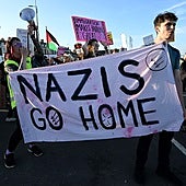 Los detenidos por los disturbios del Reino Unido podrían enfrentarse a cargos por terrorismo