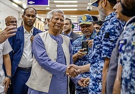 Muhammad Yunus, un Nobel de la paz para sacar a Bangladés del caos y la pobreza
