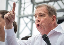 La Fiscalía chavista cita este lunes a Edmundo González para declarar sobre seis presuntos delitos