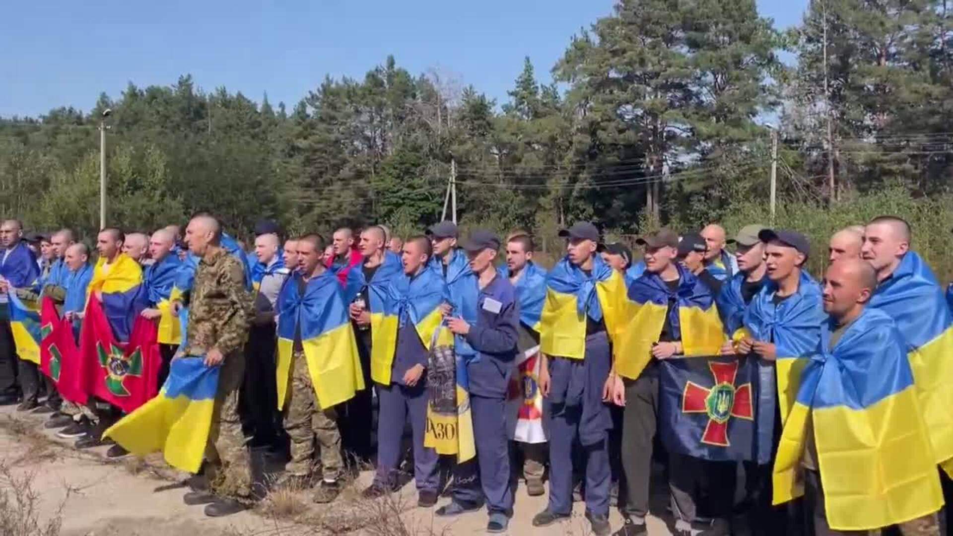 Ucrania y Rusia efectúan el tercer intercambio de prisioneros de guerra desde la incursión de Kiev en territorio ruso