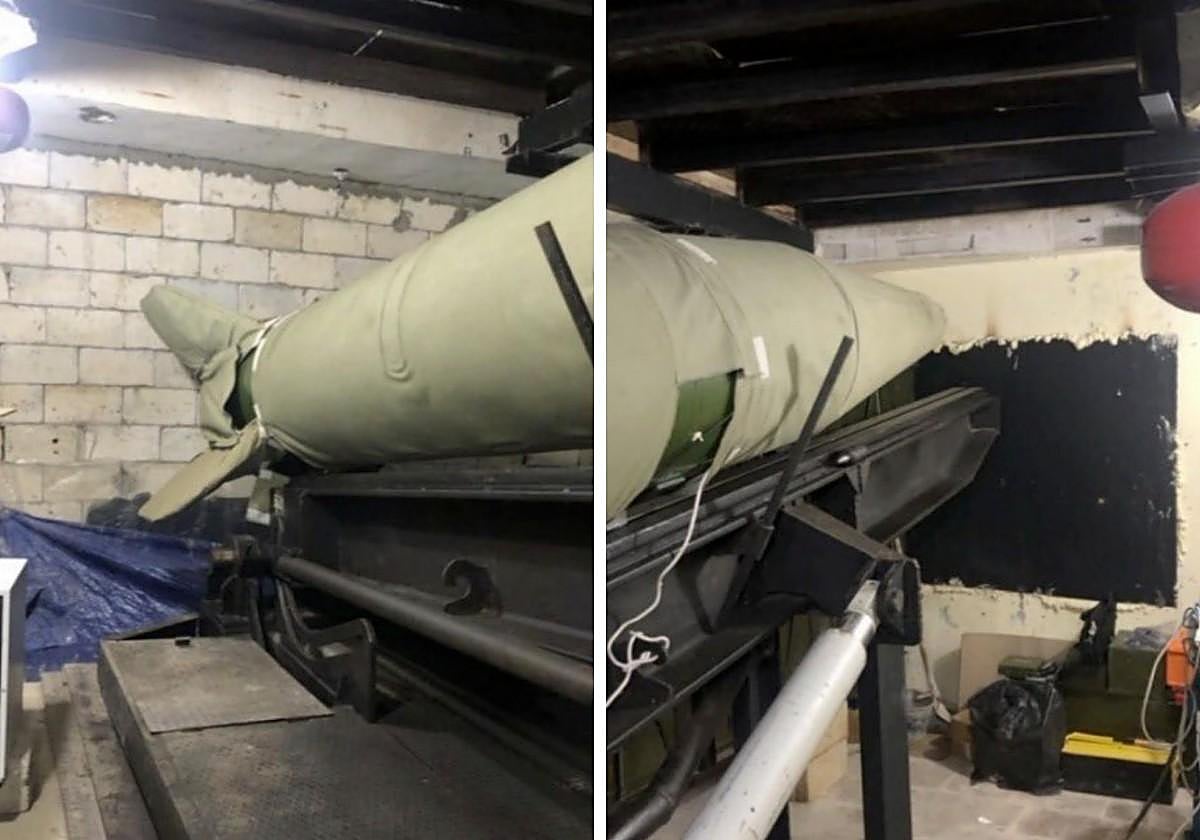 Fotografías publicadas por las FDI con supuestos misiles preparados por Hizbolá en Líbano