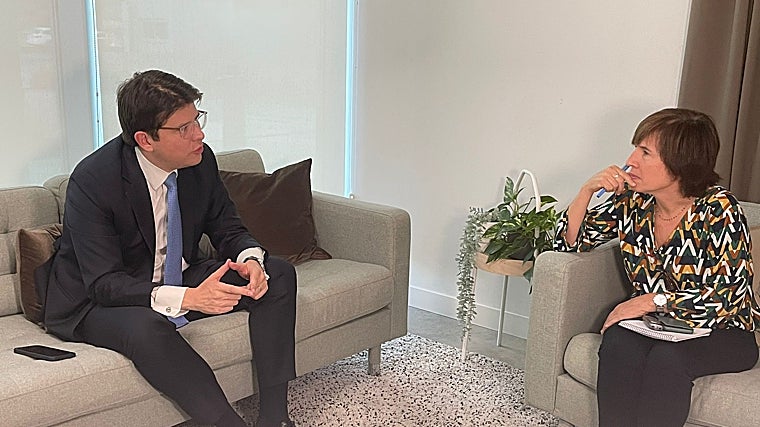 El senador colombiano, Miguel Uribe, durante la entrevista