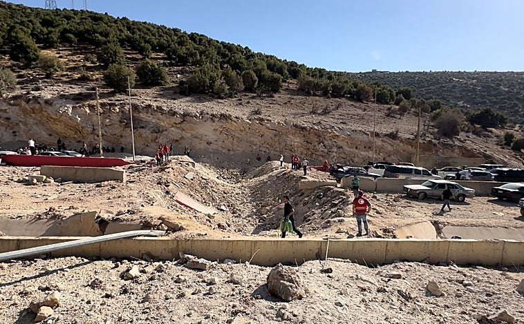 Imagen principal - Refugiados de guerra de ida y vuelta: «Dejamos Líbano para estar seguros en Siria o Irak»