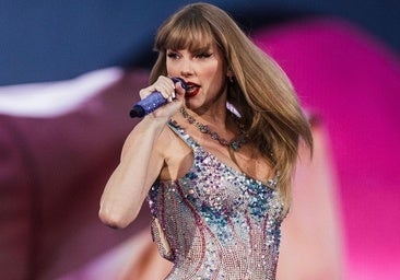 Acusan al Gobierno del Reino Unido de proteger a Taylor Swift con escoltas de la Familia Real a cambio de entradas gratis