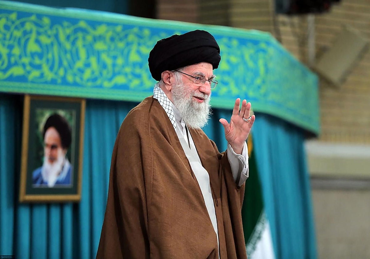 Ali Jamenei, líder supremo de Irán, durante uuna intervanción pública en Teherán el domingo