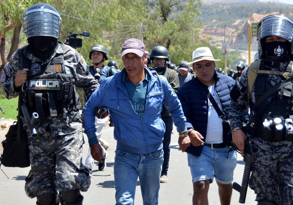 La policía detiene este viernes a seguidores de Evo Morales tras participar en una protesta